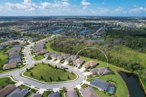 1938 CROOKED LAKE CIR, BRADENTON, FL 34211 Sold 12/22/22