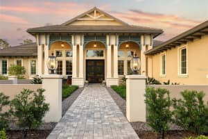 8353 LINDRICK LN, BRADENTON, FL 34202 Sold 01/17/23