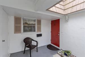 2715 RIVERBLUFF CT #V-100, SARASOTA, FL 34231 Sold 02/01/23