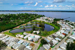 11 SEMINOLE DR, BRADENTON, FL 34208 Sold 05/03/23