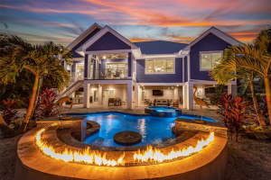 690 RUSSELL ST, LONGBOAT KEY, FL 34228 Sold 03/10/23