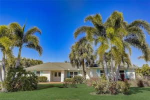 10008 ROYAL PALM DR, BRADENTON, FL 34210 Sold 03/24/23