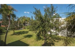 3231 BENEVA RD #203, SARASOTA, FL 34232 Sold 01/17/23