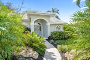 1103 Hoover St, Nokomis, FL 34275, Sold 11/29/22