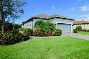 8721 BELLUSSI DR, SARASOTA, FL 34238 Sold 12/12/22