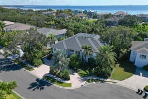 5014 63RD DR W, BRADENTON, FL 34210 Sold 05/19/23