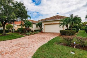 6531 41st Ct E, Sarasota, FL 34243, Sold 12/07/22