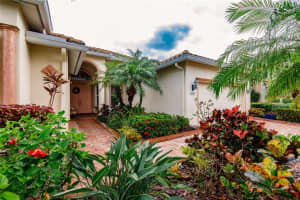 6531 41st Ct E, Sarasota, FL 34243, Sold 12/07/22