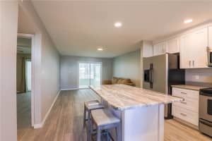 304 47th Ave Dr W, Bradenton, FL 34207, Sold 02/23/23