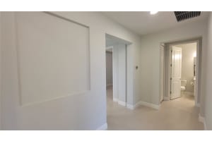 127 OKEEFFE CIR, BRADENTON, FL 34212 Sold 04/07/23