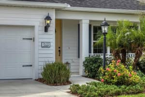 7633 RIDGELAKE CIR, BRADENTON, FL 34203 Sold 03/03/23
