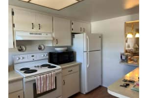 2708 GOLF COURSE DR #211, SARASOTA, FL 34234 Sold 12/09/22