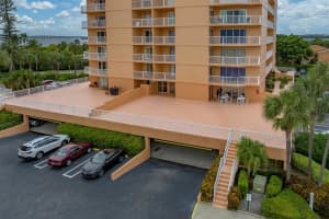 7400 SUNSHINE SKYWAY LANE, ST PETERSBURG, FL 33711 Sold 10/25/23