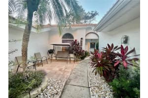 5716 GARDEN LAKES PALM, BRADENTON, FL 34203 Sold 05/31/23