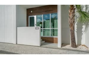 656 RAWLS AVE, SARASOTA, FL 34236 Sold 01/18/23