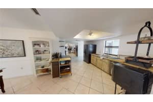 5160 Country Meadows Blvd, Sarasota, FL 34235, Sold 03/14/23