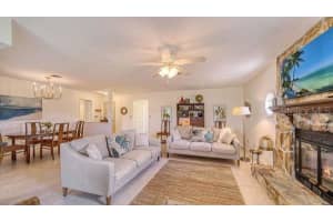 204 VILLA DR #204, OSPREY, FL 34229 Sold 04/27/23