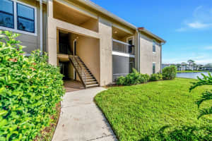 4053 Crockers Lake Blvd, Sarasota, FL 34238, Sold 12/06/22