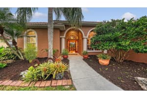5671 Eastwind Dr, Sarasota, FL 34233, Sold 12/15/22