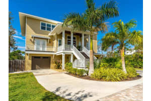 3726 FLAMINGO AVE, SARASOTA, FL 34242 Sold 08/09/23