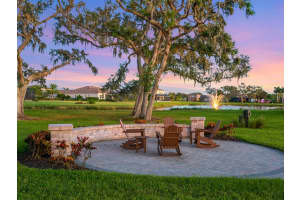 4816 Ancient Marble Dr, Sarasota, FL 34240, Sold 12/12/22
