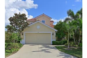 607 MISTY POND CT, BRADENTON, FL 34212 Sold 02/02/23