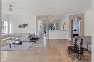 6538 42ND ST E, SARASOTA, FL 34243 Sold 07/14/23