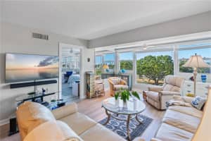 33 Gulfstream Ave, Sarasota, FL 34236, Sold 03/23/23