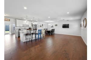 3240 Tyne Ln, Sarasota, FL 34232, Sold 12/31/22