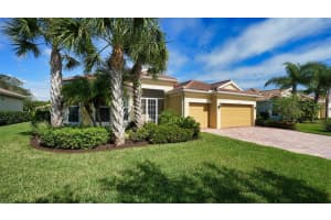 6126 BELINA CT, SARASOTA, FL 34238 Sold 12/28/22