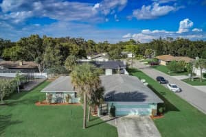5139 ITHACA LN, SARASOTA, FL 34243 Sold 01/17/23