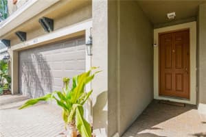 4239 Adelaar Dr, Sarasota, FL 34240, Sold 04/03/23