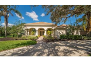 2818 Dick Wilson Dr, Sarasota, FL 34240, Sold 12/21/22