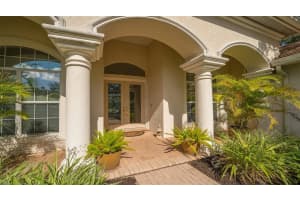 2818 Dick Wilson Dr, Sarasota, FL 34240, Sold 12/21/22