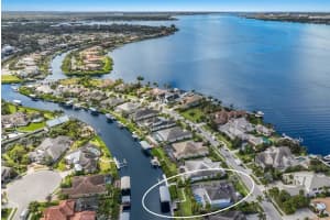 657 Regatta Way, Bradenton, FL 34208, Sold 04/25/23