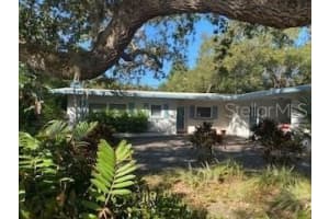 3500 FLORES AVE, SARASOTA, FL 34239 Sold 01/17/23