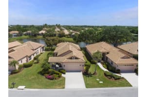 7177 Del Lago Dr, Sarasota, FL 34238, Sold 04/06/23