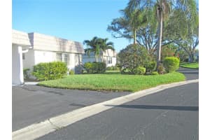 2126 RIVERBLUFF PKWY #V-323, SARASOTA, FL 34231 Sold 12/14/22
