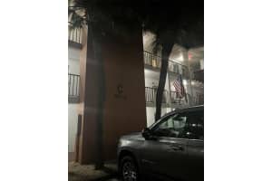 2233 Canal Dr, Bradenton, FL 34207, Sold 01/27/23