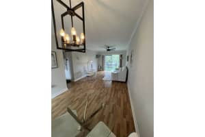 2233 Canal Dr, Bradenton, FL 34207, Sold 01/27/23