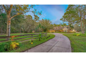 6701 S Gator Creek Blvd, Sarasota, FL 34241, Sold 03/20/23