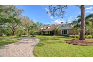 6701 S Gator Creek Blvd, Sarasota, FL 34241, Sold 03/20/23