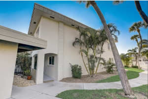 6300 FLOTILLA DR #103, HOLMES BEACH, FL 34217 Sold 12/16/22