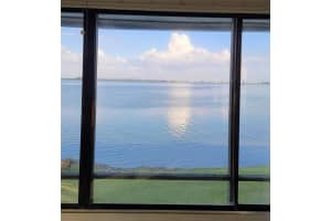 6400 Flotilla Dr, Holmes Beach, FL 34217, Sold 02/10/23