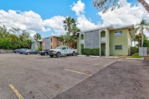 10215 MANATEE AVE W #7, BRADENTON, FL 34209 Sold 04/11/23