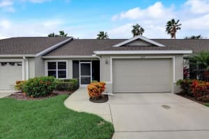 2419 FAIRWAY OAKS DR, PALMETTO, FL 34221 Sold 12/08/22