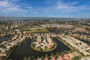 526 Latitude Ln, Osprey, FL 34229, Sold 04/28/23