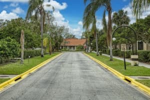 4036 CROCKERS LAKE BLVD #28, SARASOTA, FL 34238 Sold 01/23/23