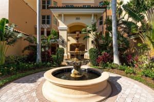 393 North Point Rd, Osprey, FL 34229, Sold 02/10/23