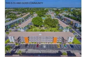 2235 SUNSET DR #E35, BRADENTON, FL 34207 Sold 01/06/23